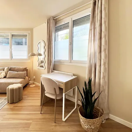 Apartmán T2 Rénové, Quartier Compans *