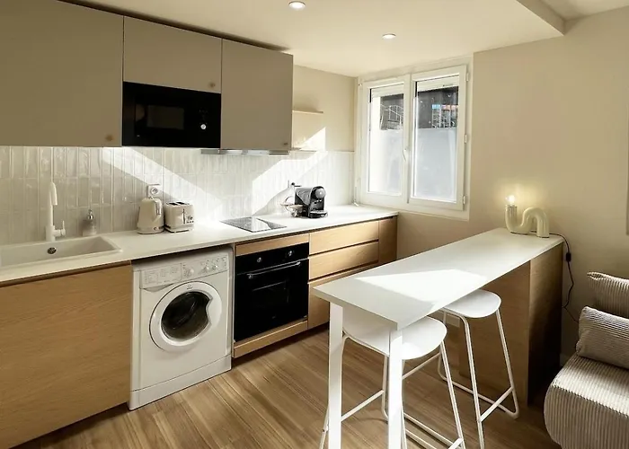 T2 Renove, Quartier Compans Lejlighed