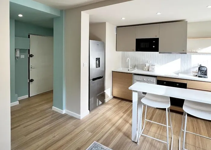 Lejlighed T2 Renove, Quartier Compans